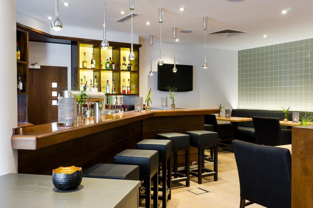 Upstalsboom Parkhotel เอมเดน ภายนอก รูปภาพ