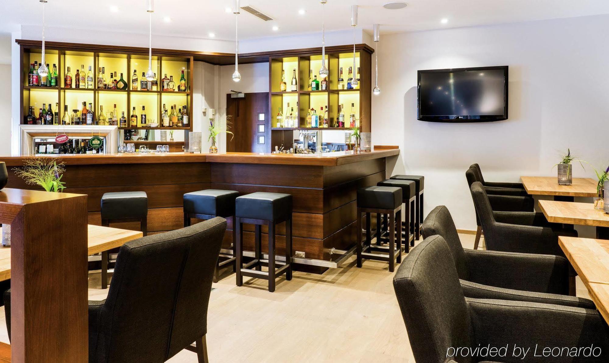 Upstalsboom Parkhotel เอมเดน ภายนอก รูปภาพ