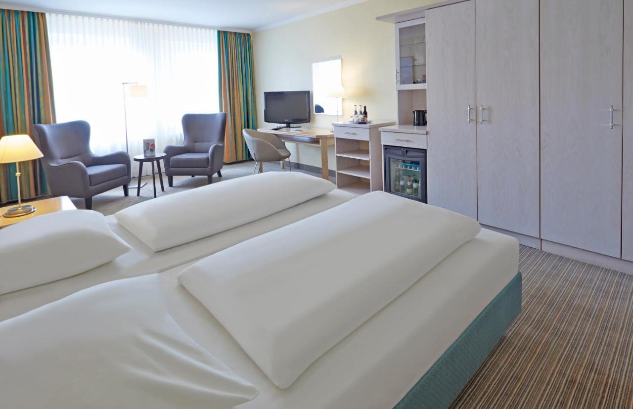 Upstalsboom Parkhotel เอมเดน ภายนอก รูปภาพ